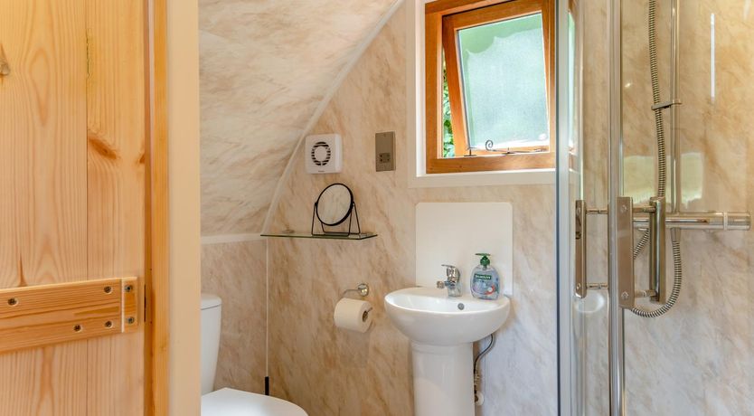 Photo of 1 Bed in Sandown