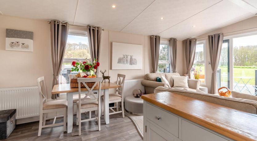 Photo of 2 Bed in Sewerby