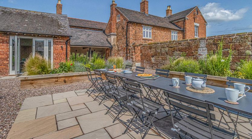 Photo of 7 Bed in Burlton
