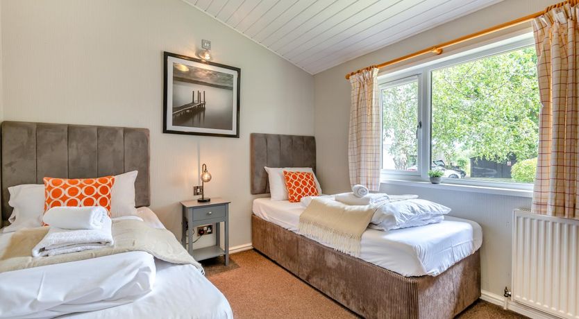 Photo of 2 Bed in Kingham