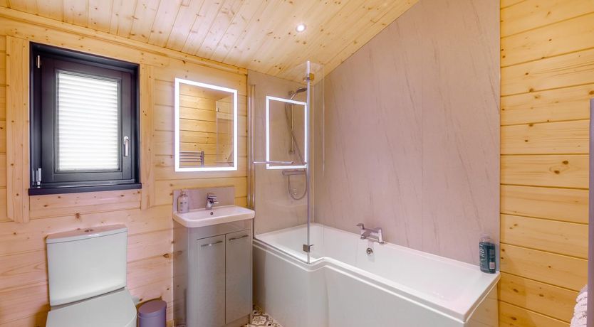 Photo of 2 Bed in Nafferton