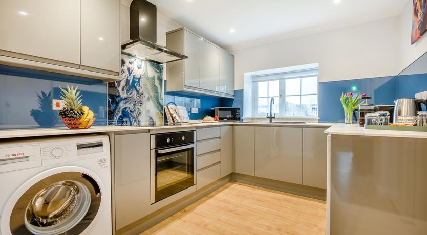 Photo of 2 Bed in St. Issey