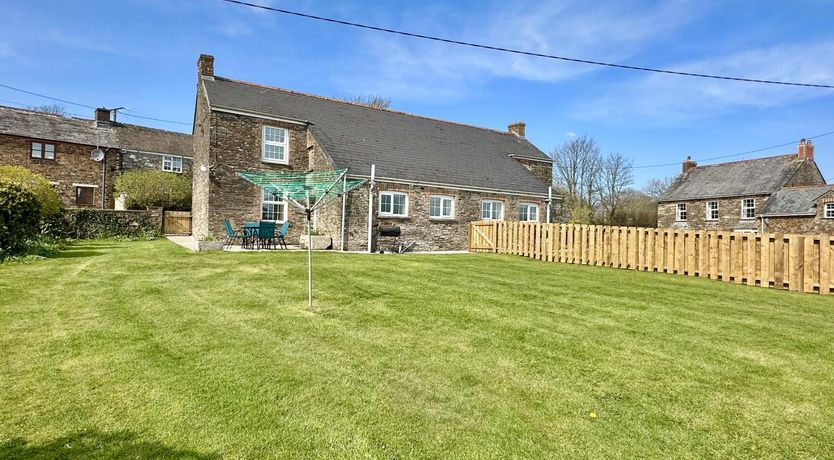 Photo of 2 Bed in St. Issey