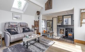 Photo of 1 Bed in Llwyngwril