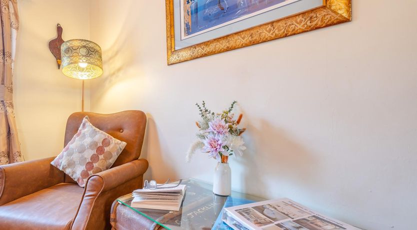 Photo of 3 Bed in Hythe