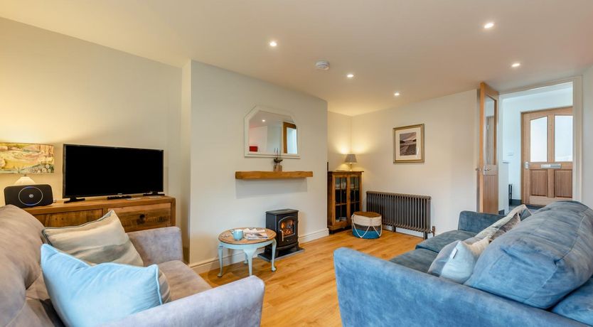 Photo of 2 Bed in Little Haven