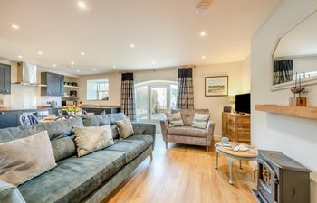 2 Bed in Little Haven Holiday Home