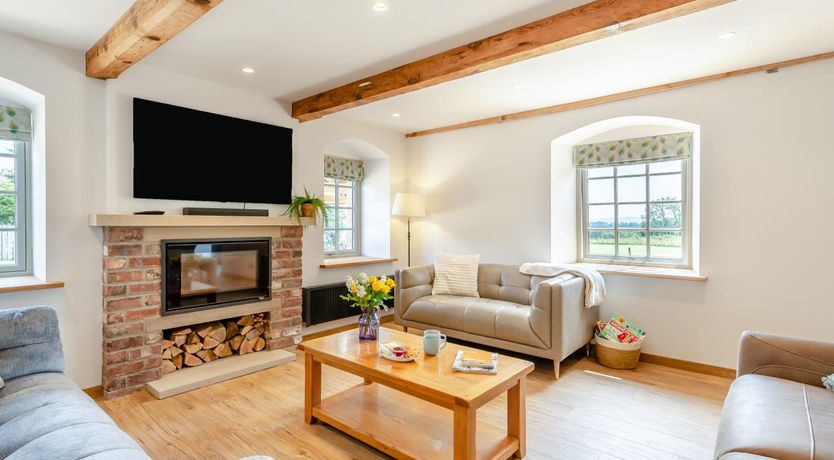 Photo of 5 Bed in Wigglesworth
