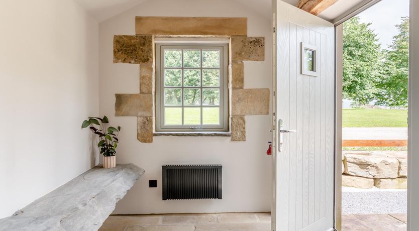 Photo of 5 Bed in Wigglesworth