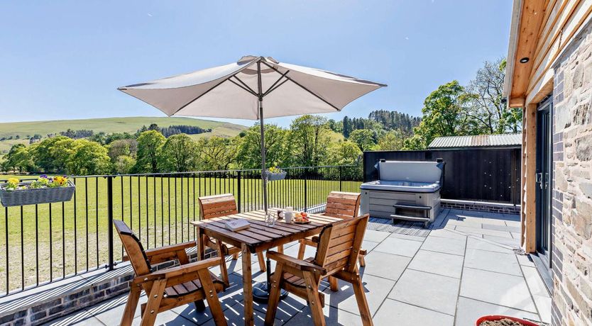 Photo of 2 Bed in Llanarmon Dyffryn Ceiriog
