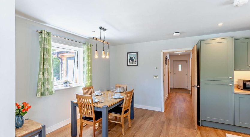 Photo of 2 Bed in Llanarmon Dyffryn Ceiriog