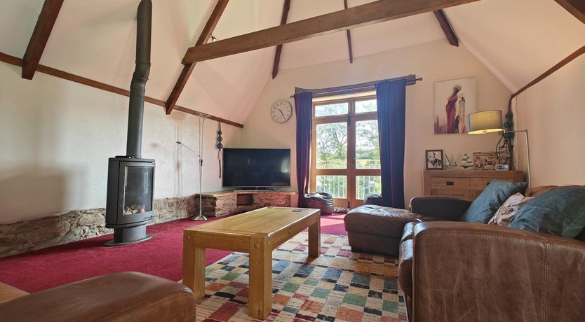 Photo of 4 Bed in Malborough