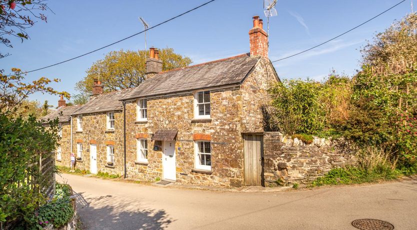 Photo of 3 Bed in St. Teath