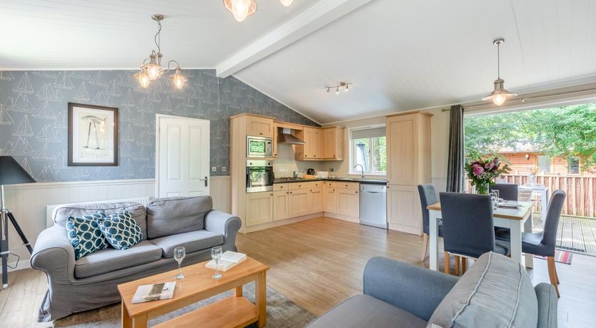 Photo of 2 Bed in Kingham