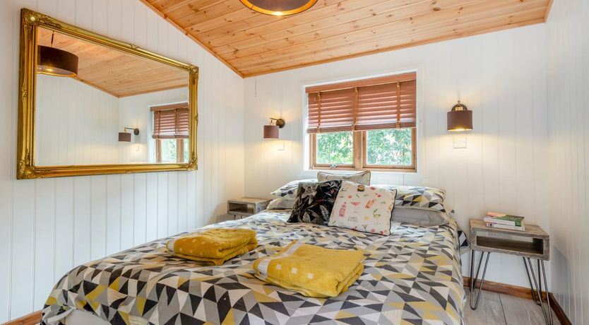 Photo of 1 Bed in Milton Abbas