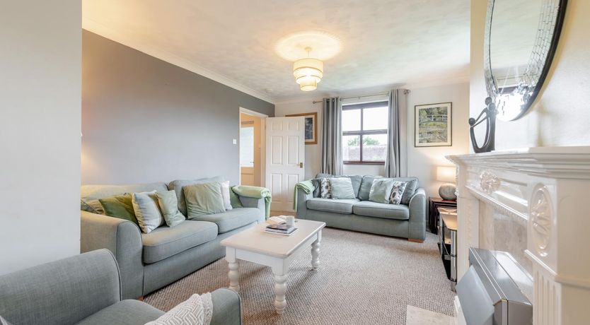 Photo of 4 Bed in Dihewyd