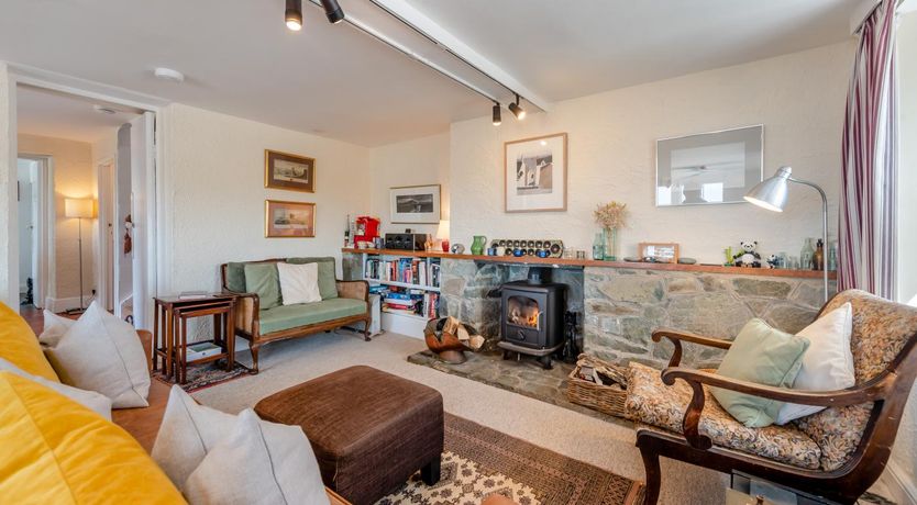 Photo of 4 Bed in Little Haven