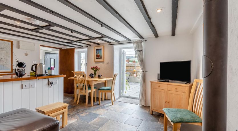 Photo of 2 Bed in Chideock