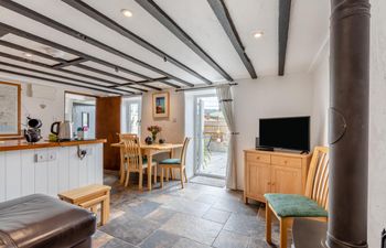2 Bed in Chideock Holiday Home