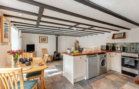 Photo of 2-bed-in-chideock-1