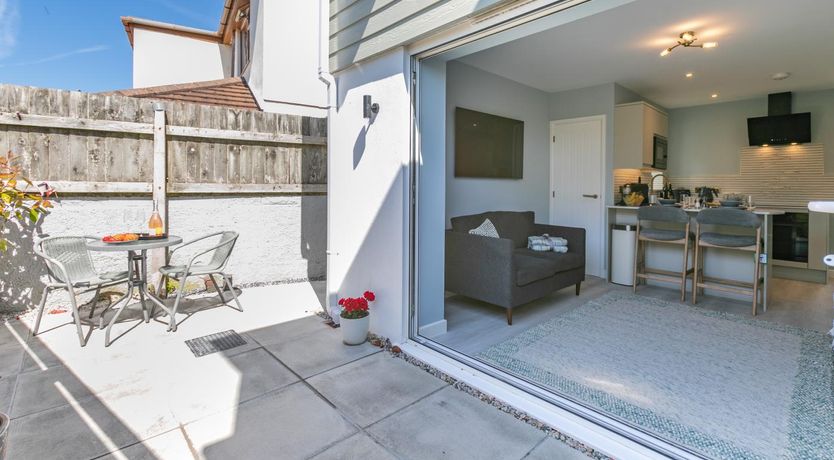 Photo of 1 Bed in Carlyon Bay