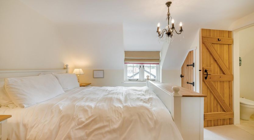 Photo of 3 Bed in West Lulworth