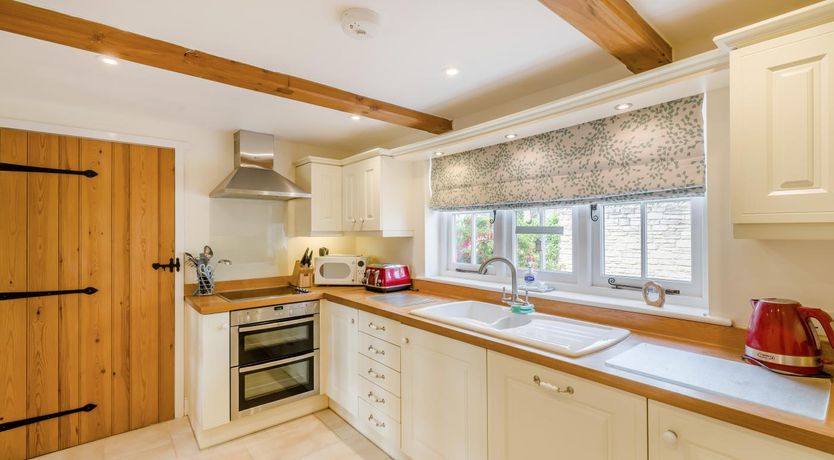Photo of 3 Bed in West Lulworth