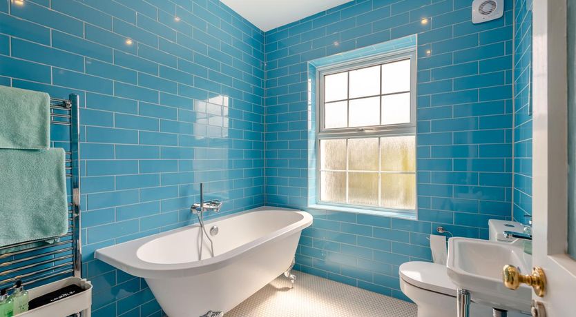 Photo of 4 Bed in Deal