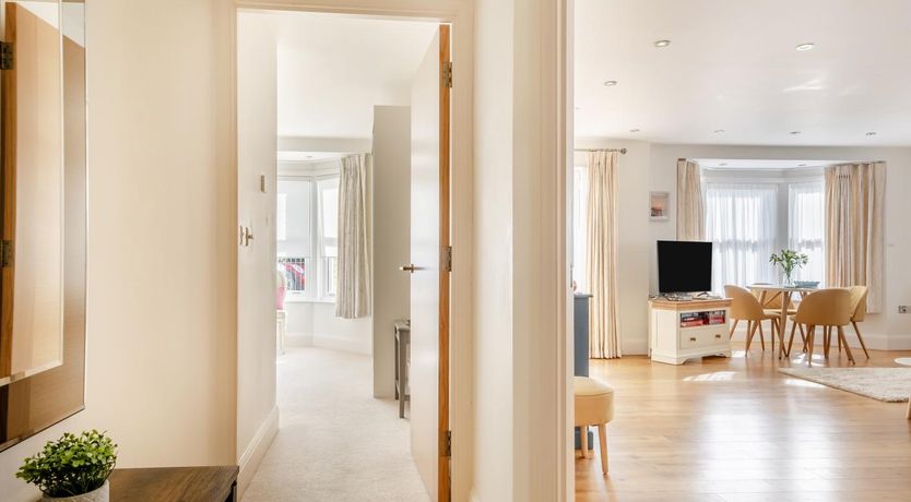 Photo of 1 Bed in Freshwater