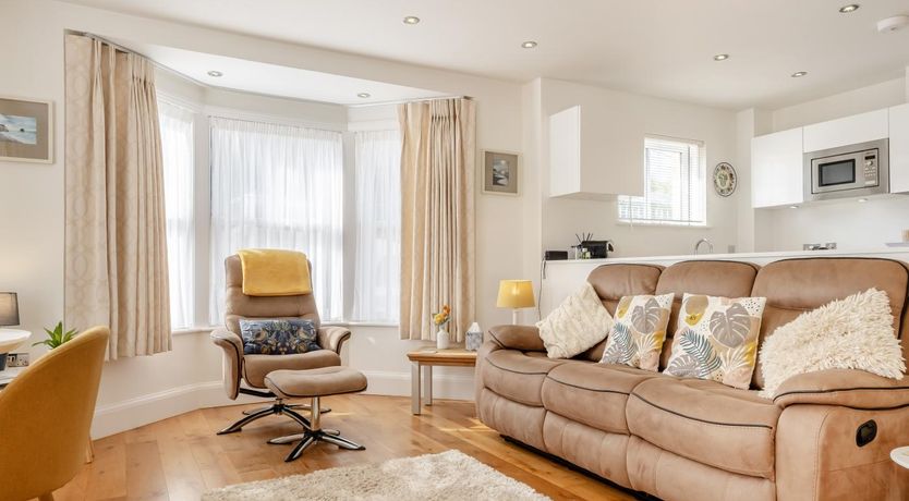 Photo of 1 Bed in Freshwater
