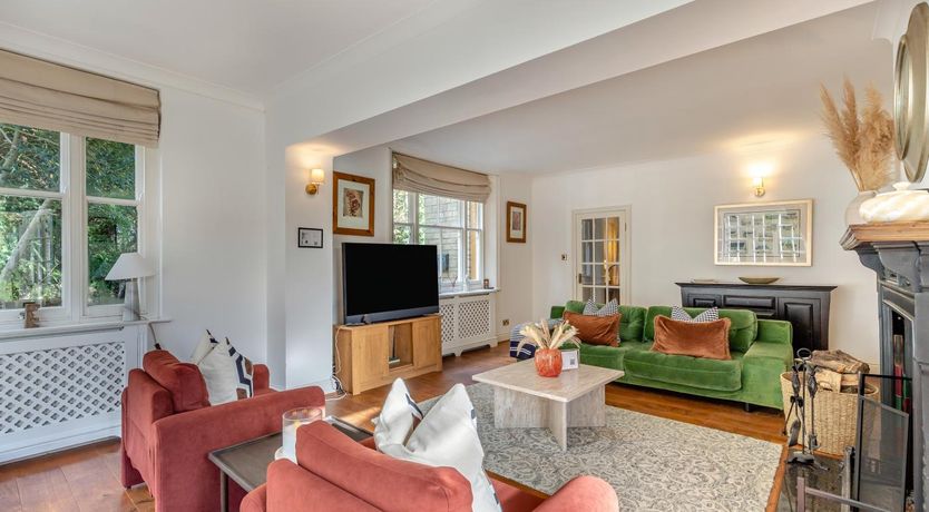Photo of 8 Bed in Bozeat