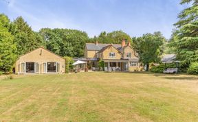 Photo of 8 Bed in Bozeat