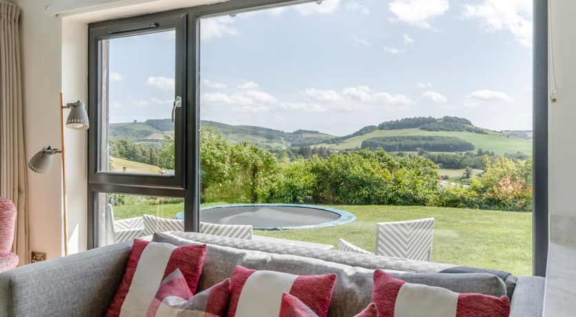 Photo of 2 Bed in Newburgh