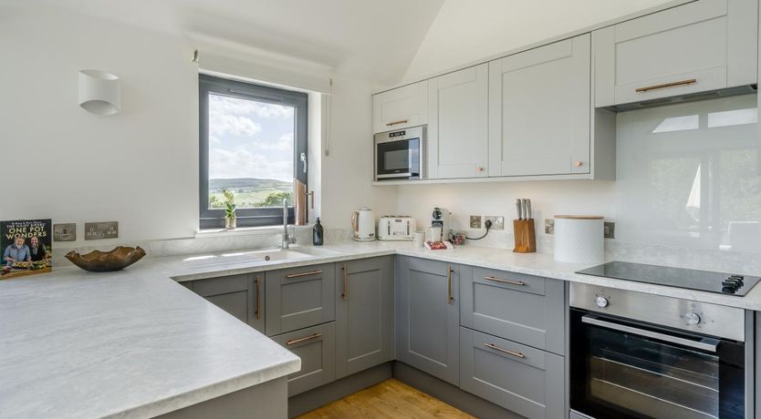 Photo of 2 Bed in Newburgh