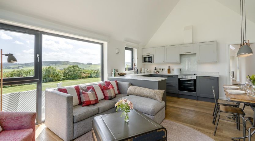 Photo of 2 Bed in Newburgh