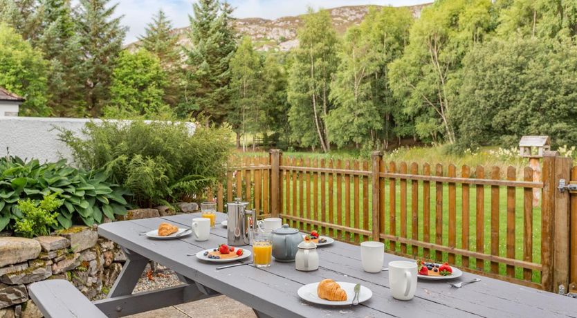 Photo of 3 Bed in Newtonmore