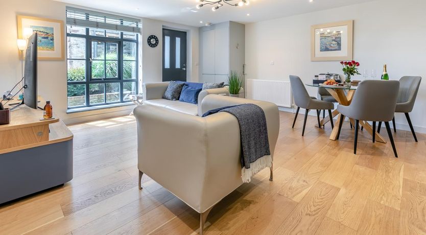 Photo of 1 Bed in Lostwithiel