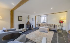 Photo of 2 Bed in Bramfield