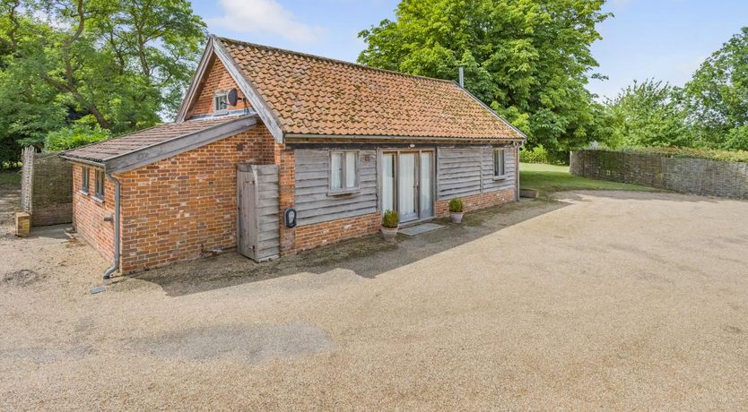 Photo of 2 Bed in Bramfield