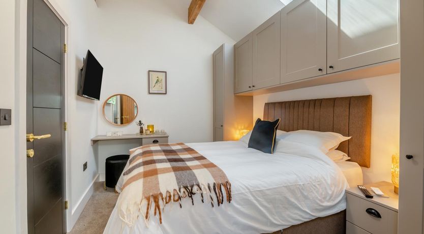 Photo of 1 Bed in Todmorden