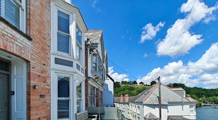 Photo of 4 Bed in Fowey