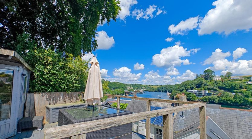 Photo of 4 Bed in Fowey