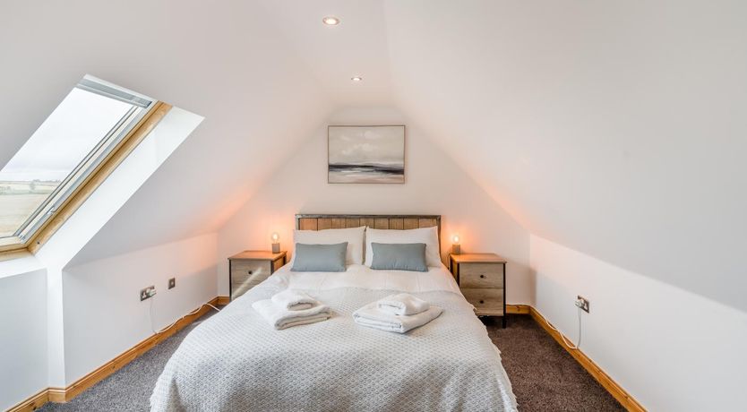 Photo of 2 Bed in Hatton