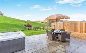 Photo of 2 Bed in Bodmin