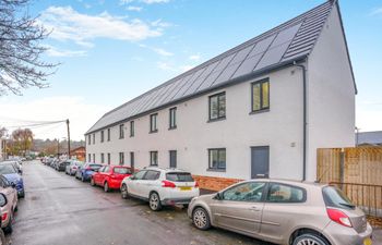 3 Bed in Newport Holiday Home