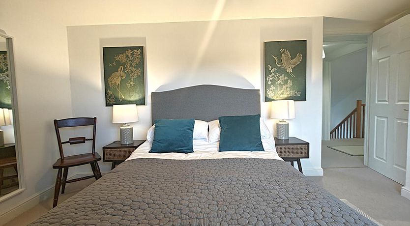 Photo of 4 Bed in Helford