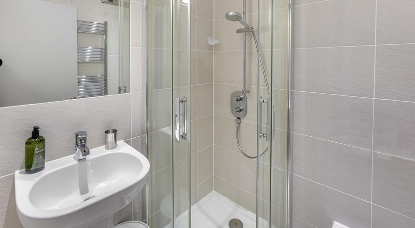 Photo of 2 Bed in St. Ives