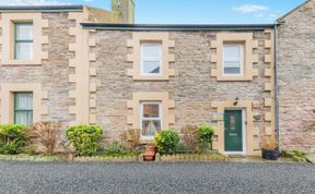 Photo of 3 Bed in Seahouses