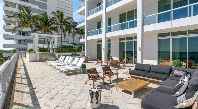 Photo of Penthouse Style