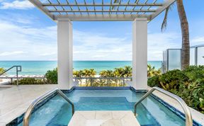 Photo of Penthouse Style